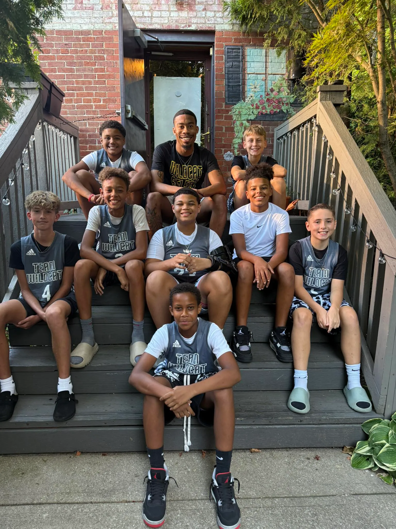 Youth Basketball at Rizz's